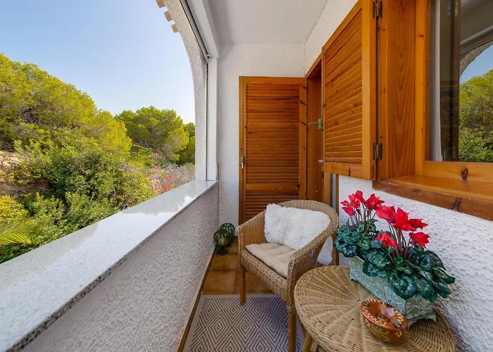 Cb Living - 2 Bedroom Beach Condo, Playa Flamenca